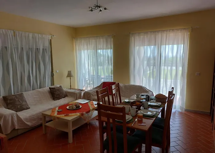 Mangano أفانتو